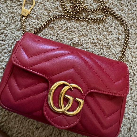 Authentic 💯 Gucci Super Mini Marmont - Picture 1 of 10